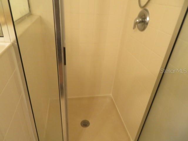 HERITAGE COMMONS - Residential Lease