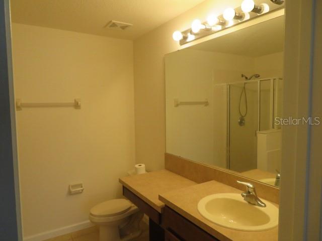 HERITAGE COMMONS - Residential Lease