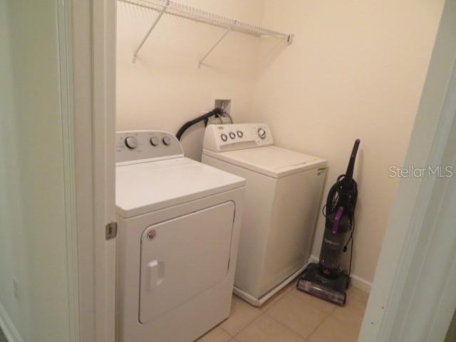 HERITAGE COMMONS - Residential Lease