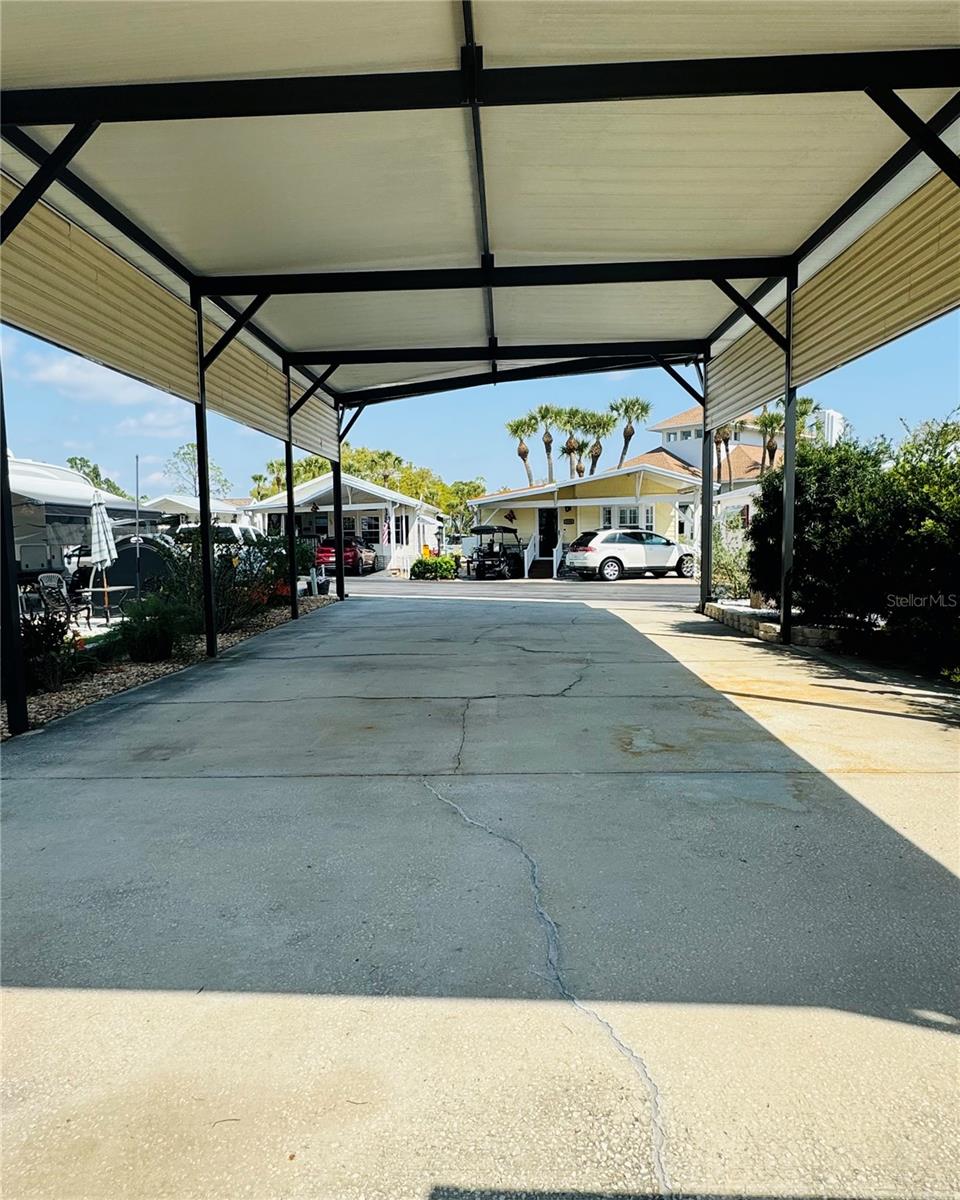 DEER CRK GOLF & TENNIS RV RESIDENCE - Land