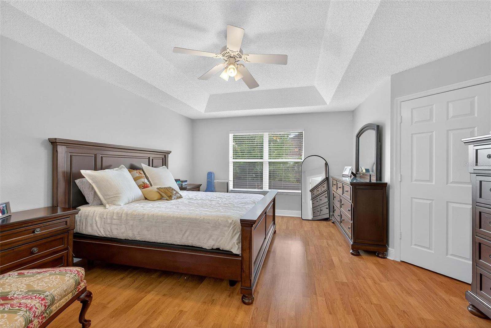 CAMERON GROVE - Residential