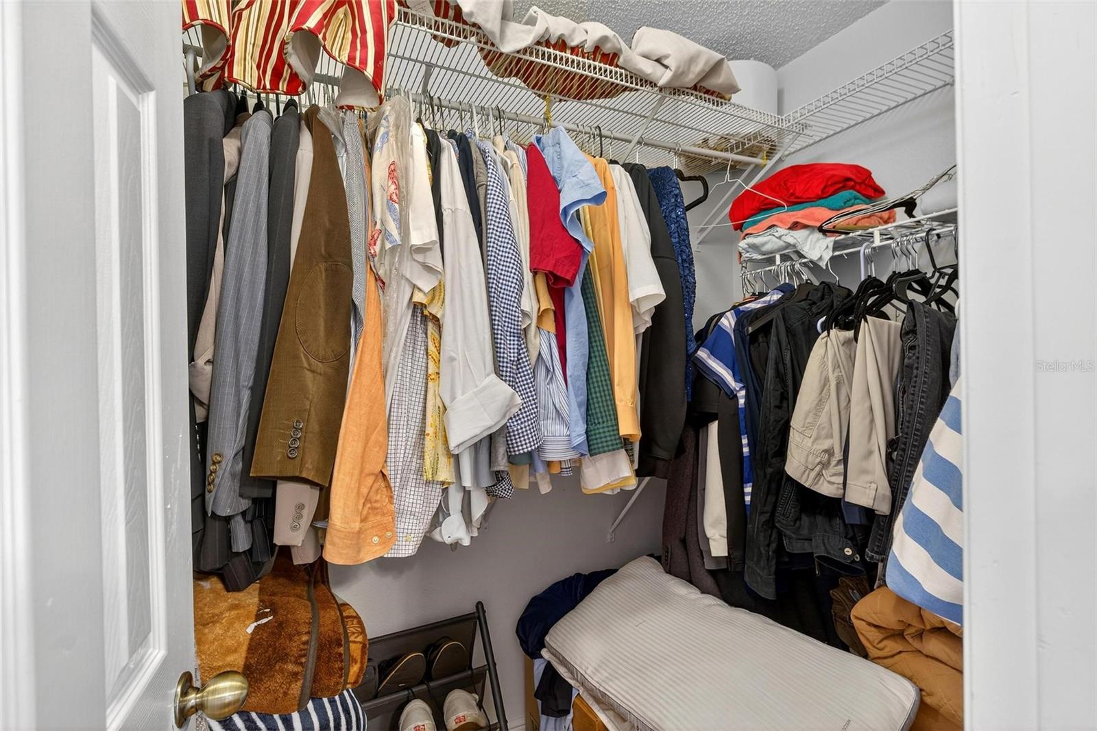 CAMERON GROVE - Residential