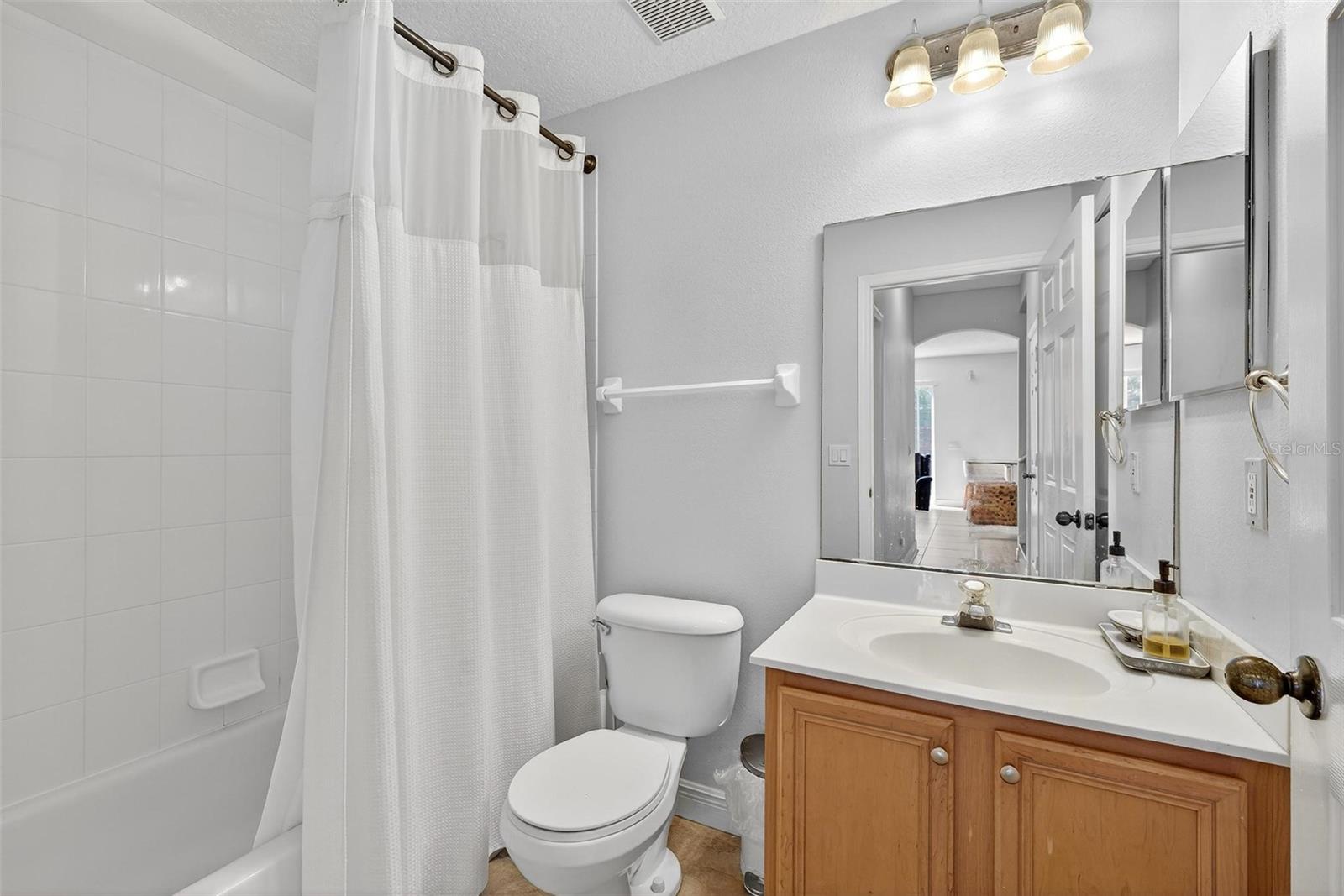 CAMERON GROVE - Residential