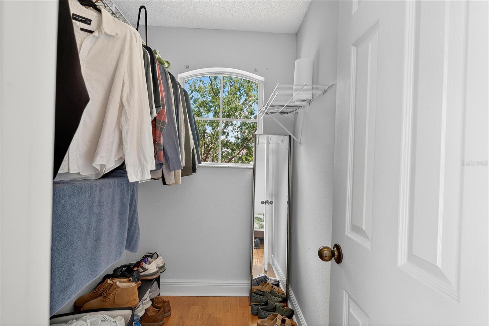 CAMERON GROVE - Residential