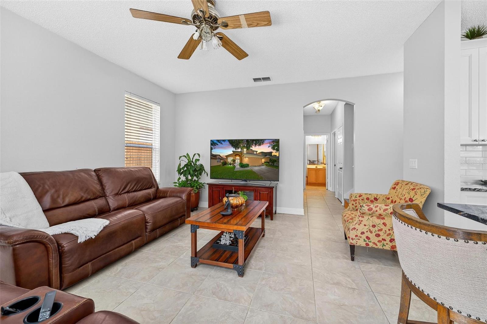 CAMERON GROVE - Residential