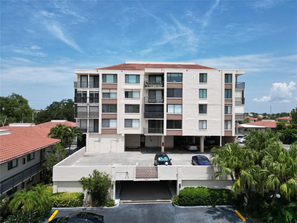 Photo of 6219 Palma Del Mar Boulevard S #504, St Petersburg, FL 33715 (MLS # TB8508532)