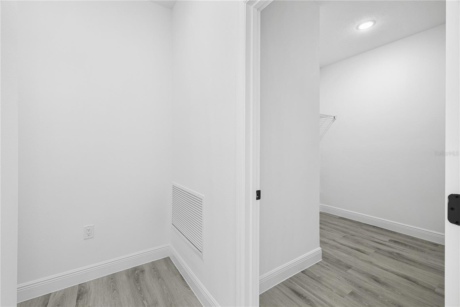 CITRUS SPGS UNIT 04 - Residential