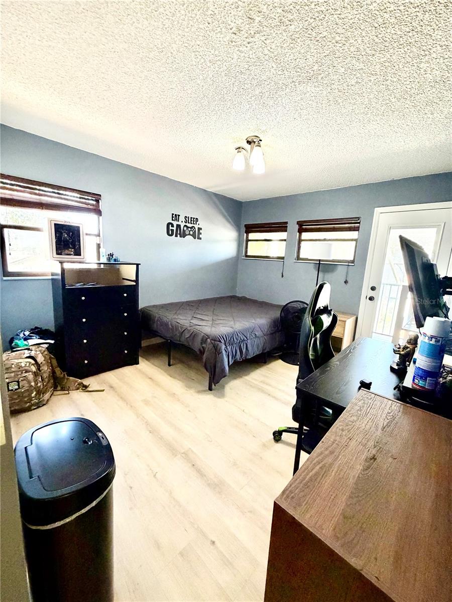 PIER POINT - Residential