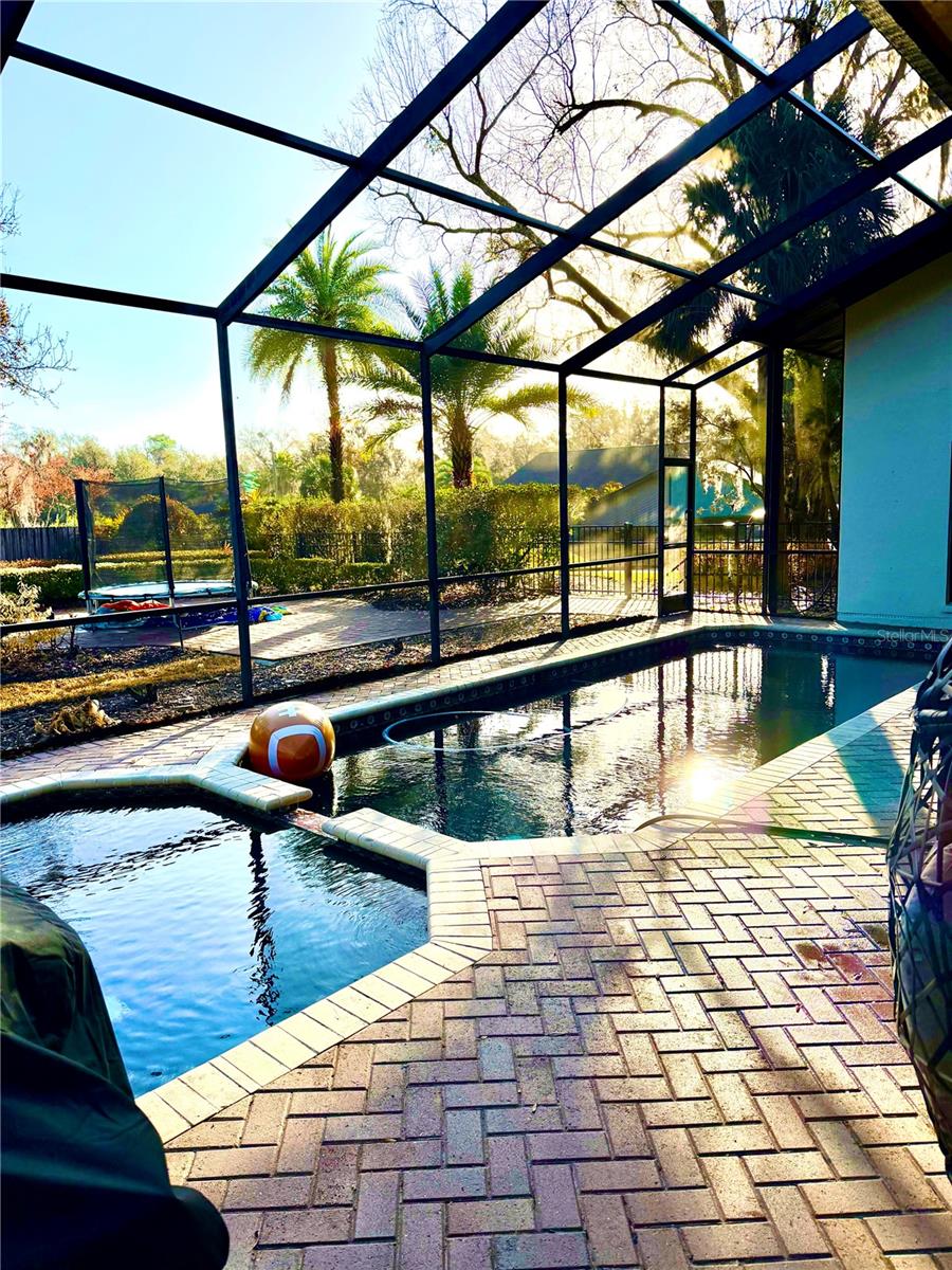 PIER POINT - Residential