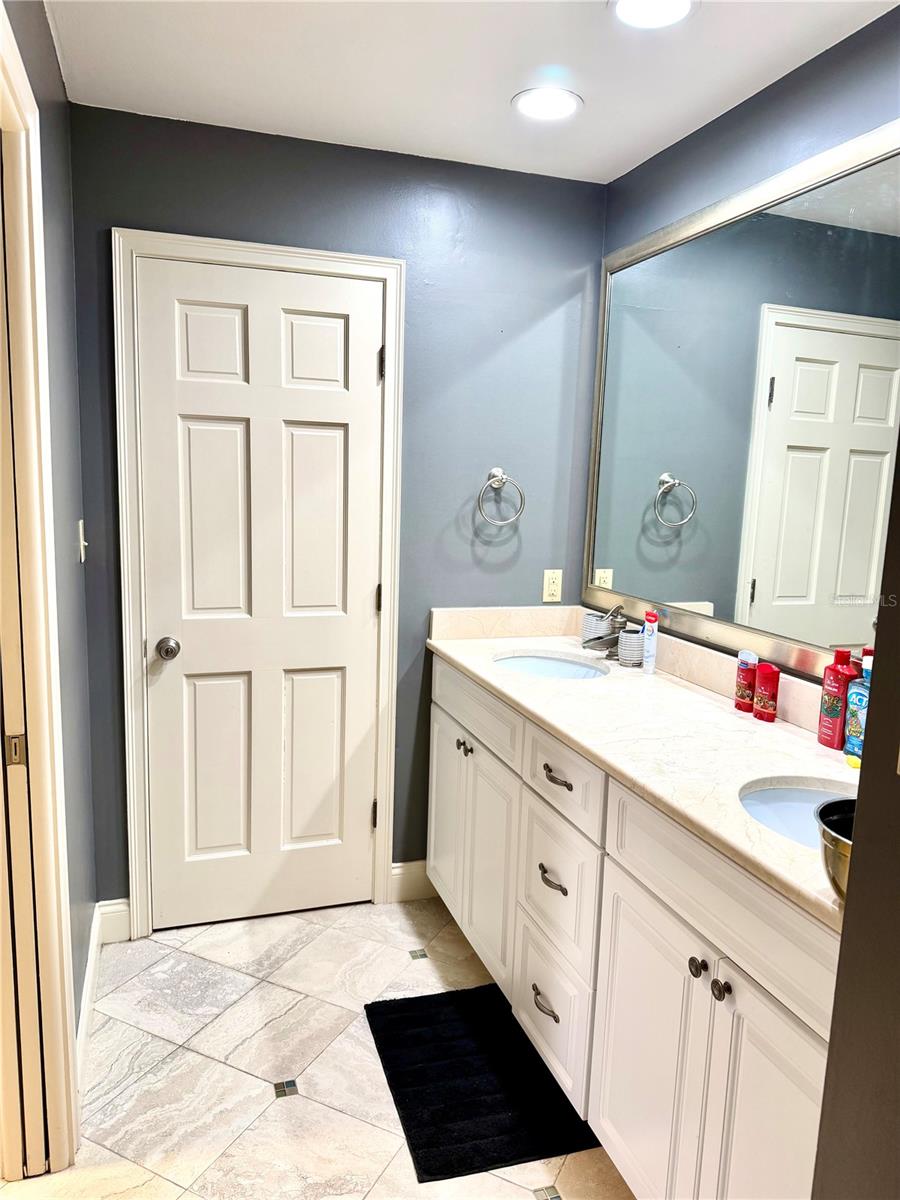 PIER POINT - Residential