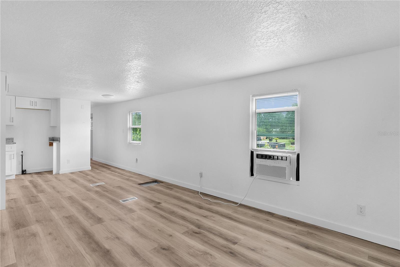 OKAHUMPKA - Residential