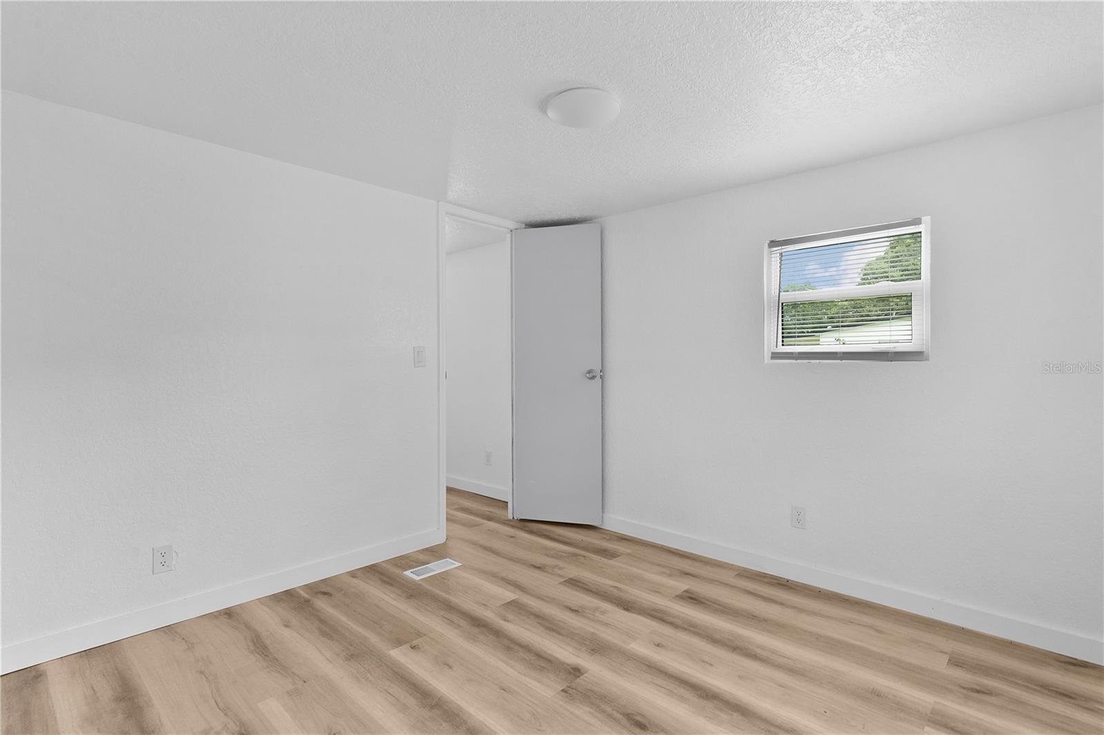 OKAHUMPKA - Residential