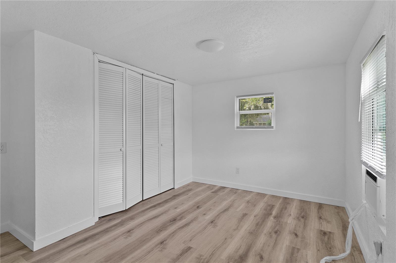 OKAHUMPKA - Residential