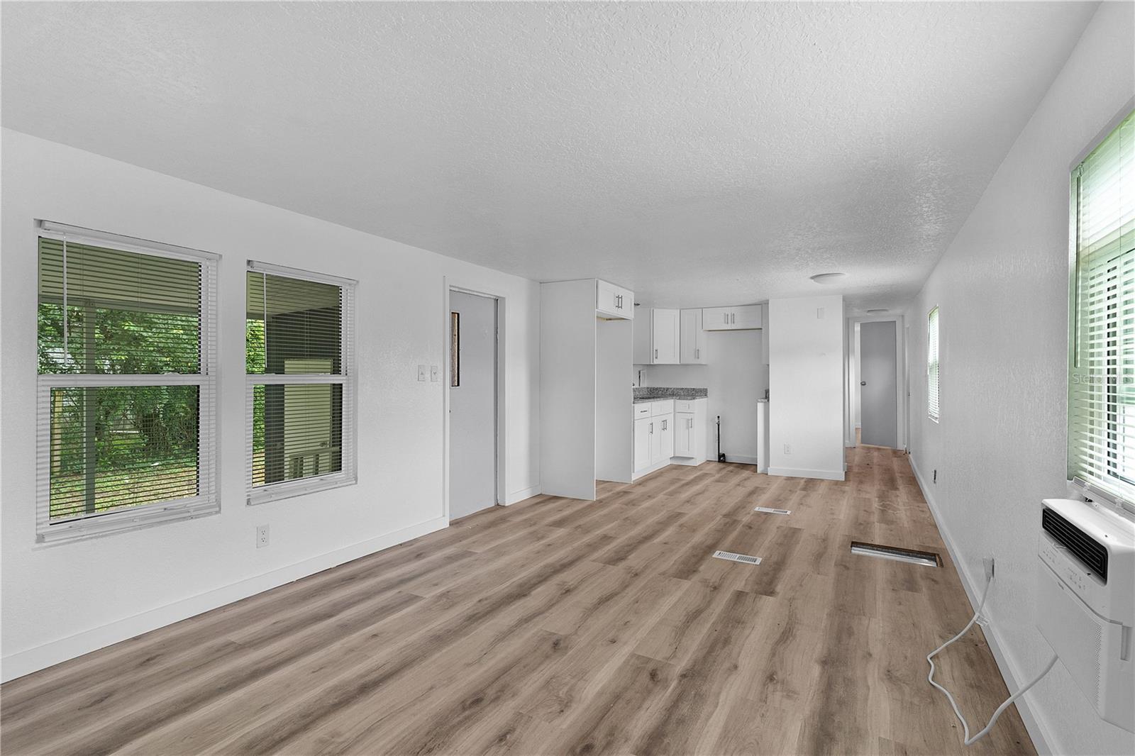 OKAHUMPKA - Residential