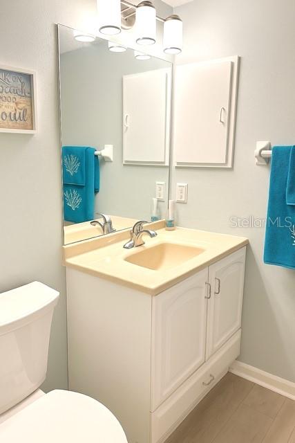 KIAWAH BAY CONDO UNIT 101 - Residential