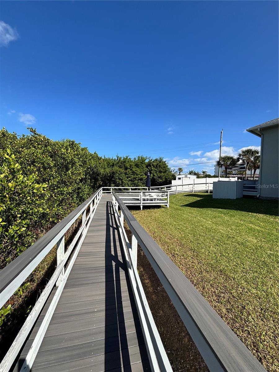 KIAWAH BAY CONDO UNIT 101 - Residential