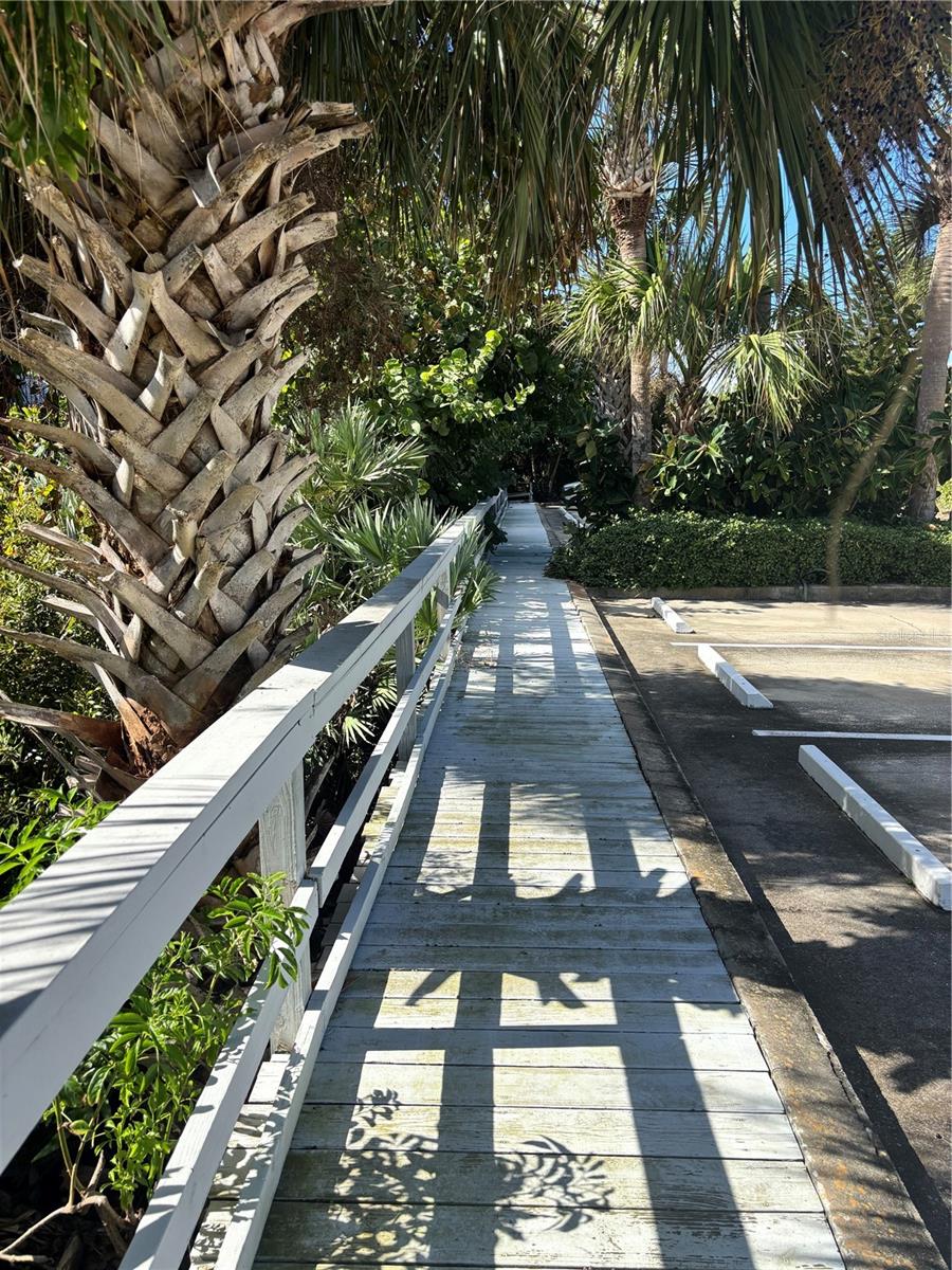 KIAWAH BAY CONDO UNIT 101 - Residential