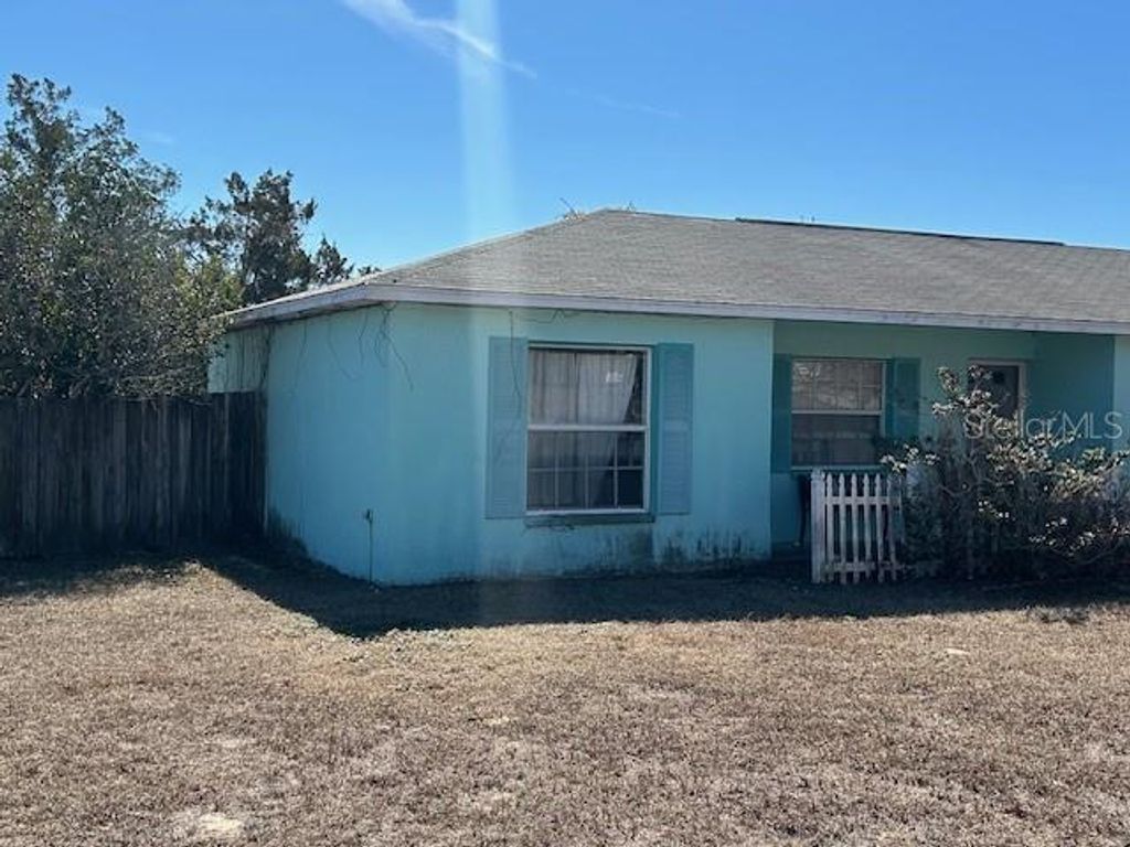 Photo of 11190 Sedgefield Avenue, Spring Hill, FL 34608 (MLS # W7882940)