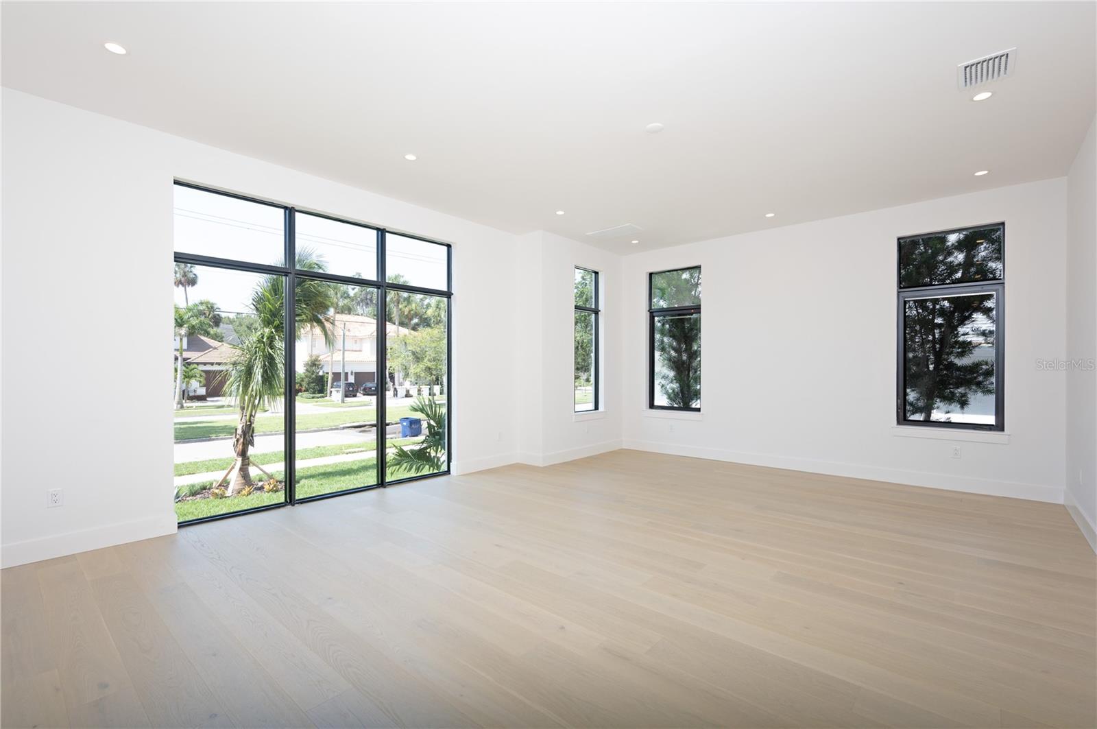 BEACH PARK - Residential