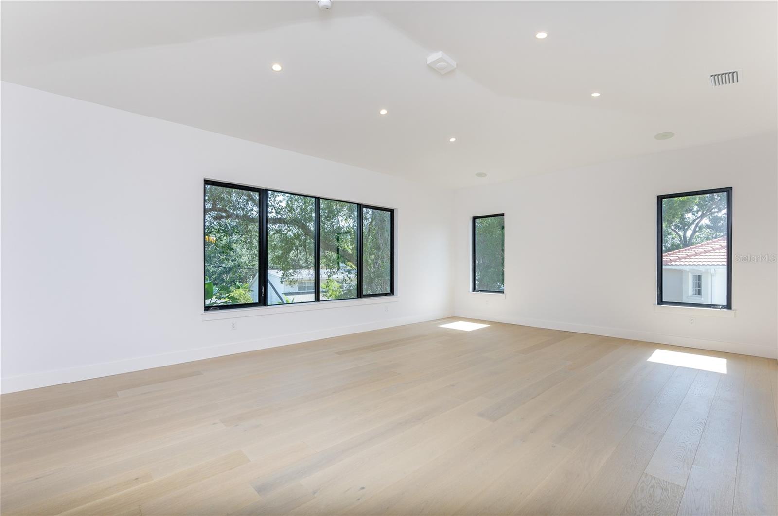 BEACH PARK - Residential