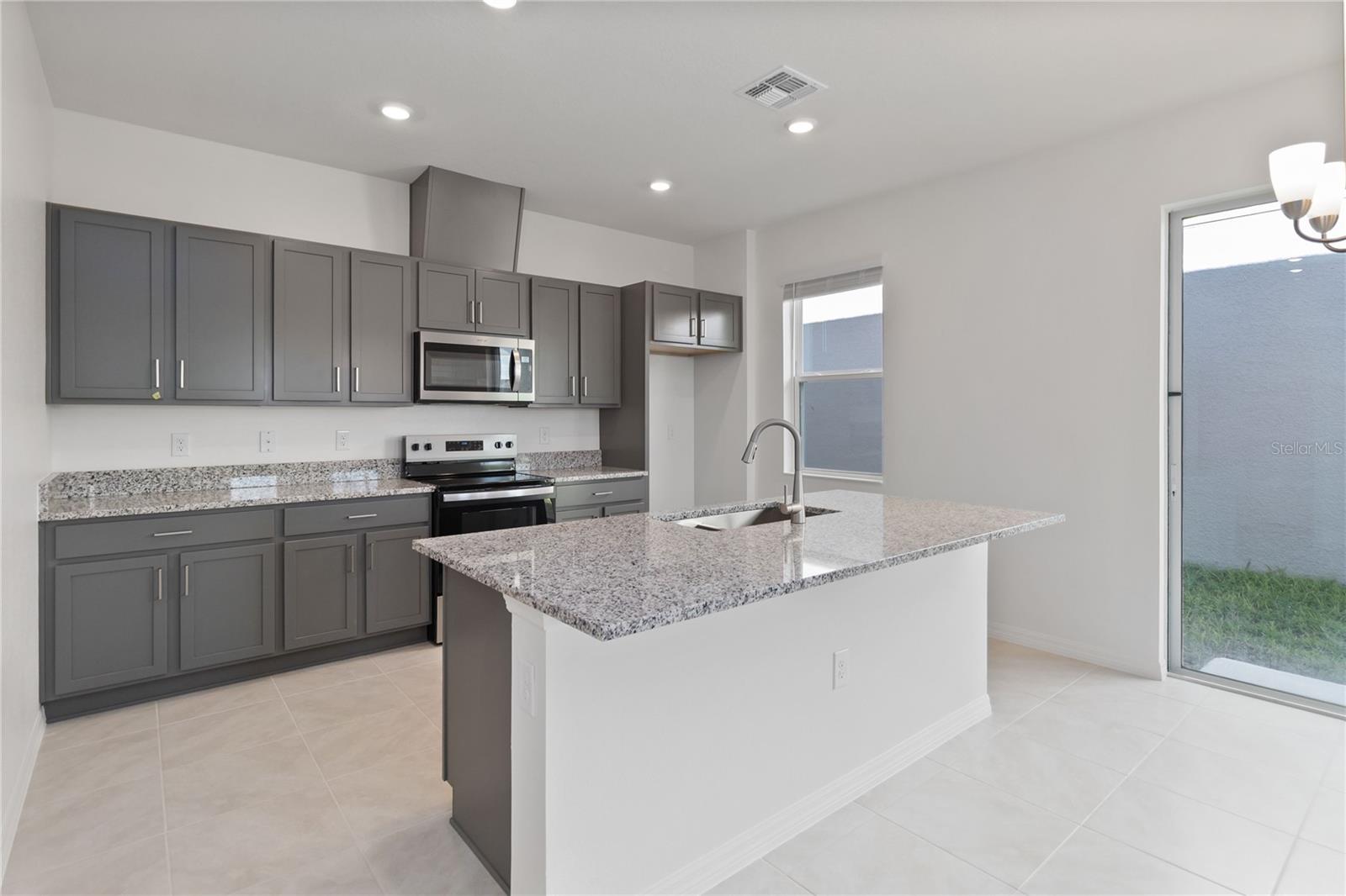 9548 WESTSIDE HILLS DRIVE