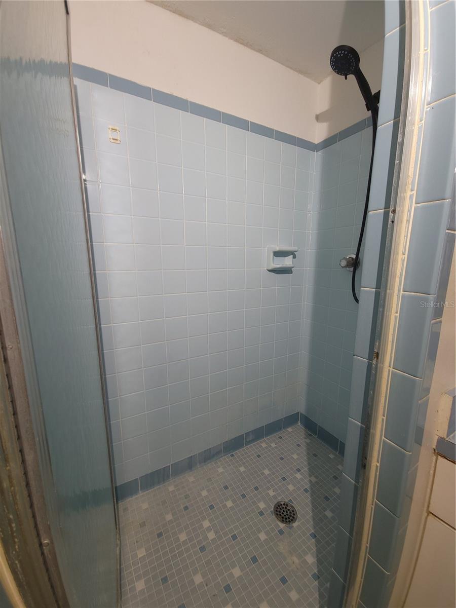 SILVER SPGS SHORES UN 48 - Residential