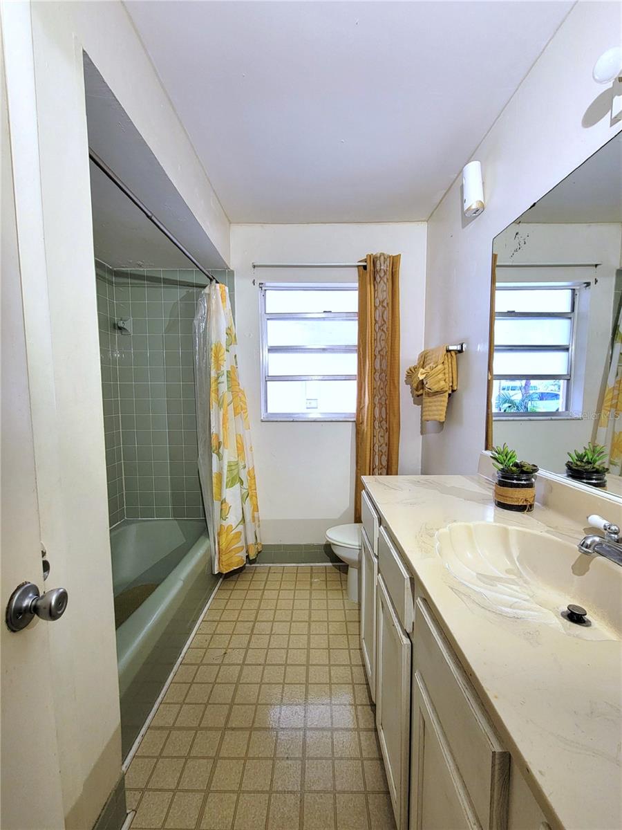 SILVER SPGS SHORES UN 48 - Residential