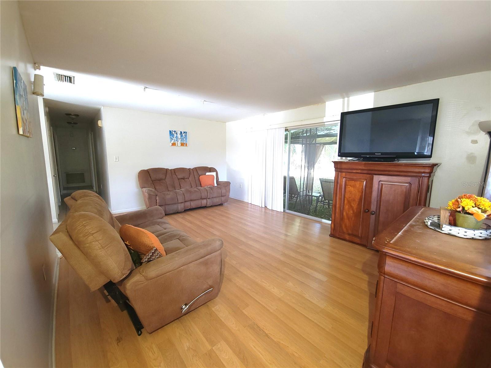 SILVER SPGS SHORES UN 48 - Residential