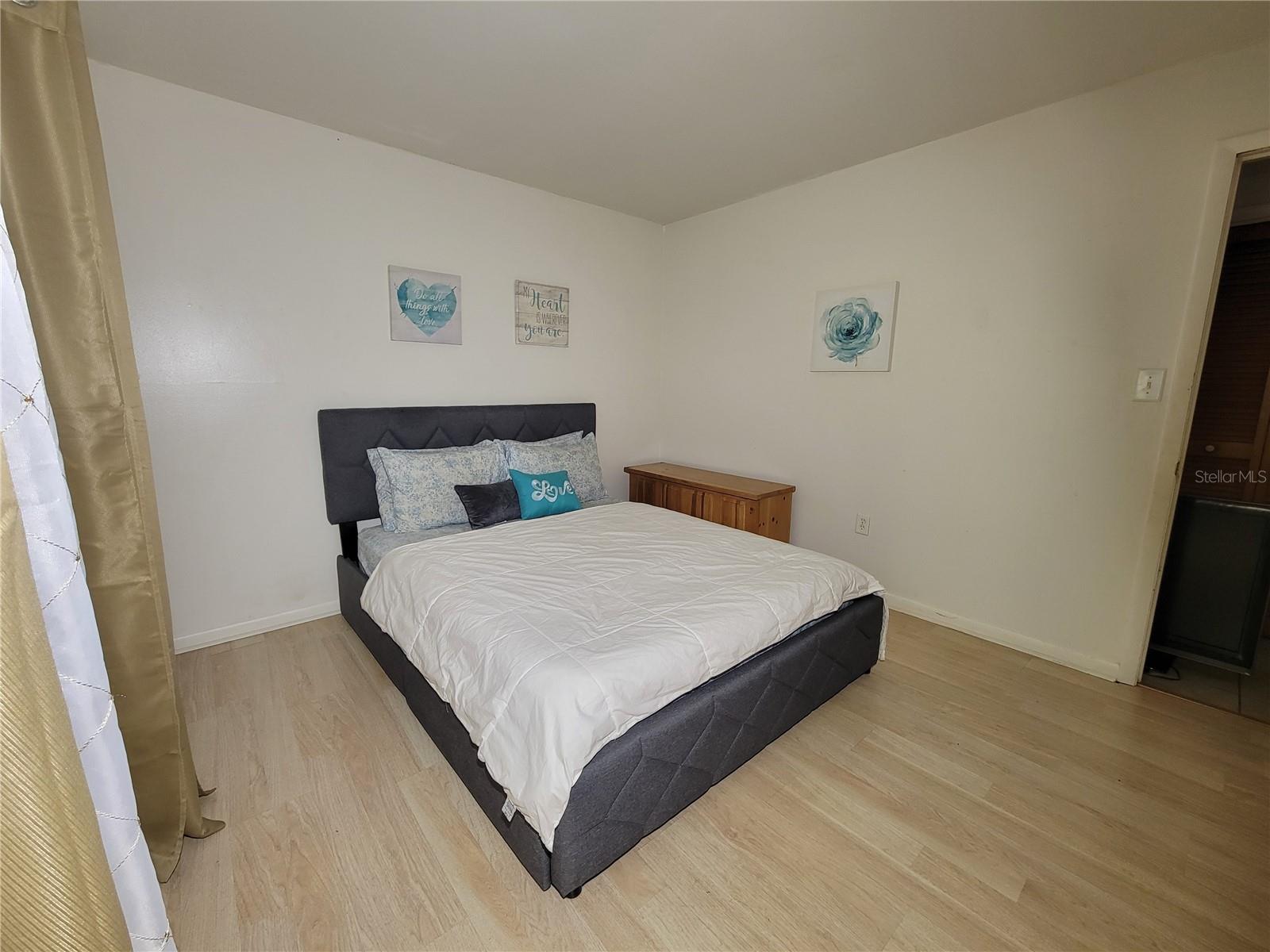 SILVER SPGS SHORES UN 48 - Residential