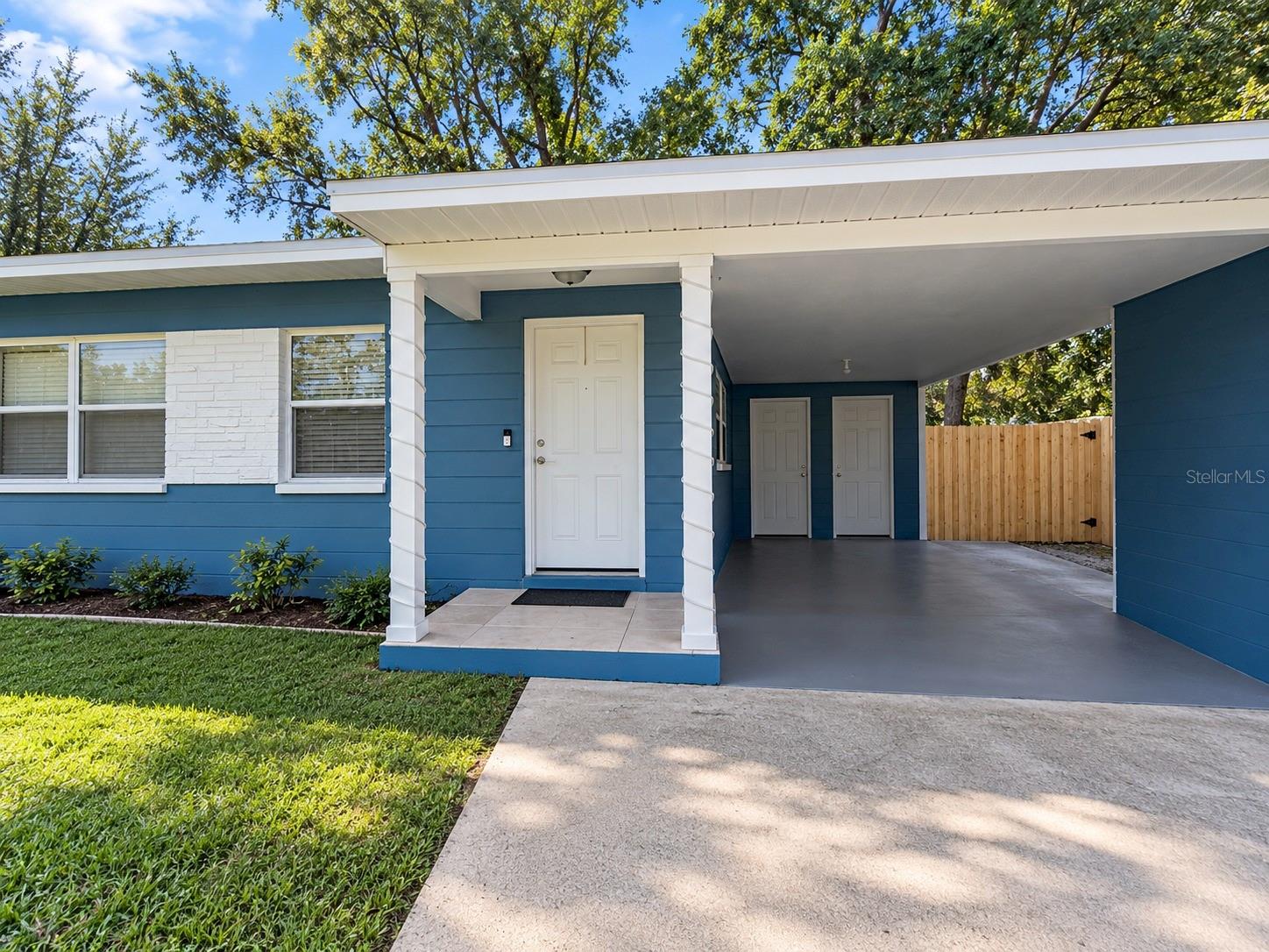 800 DORADO AVENUE