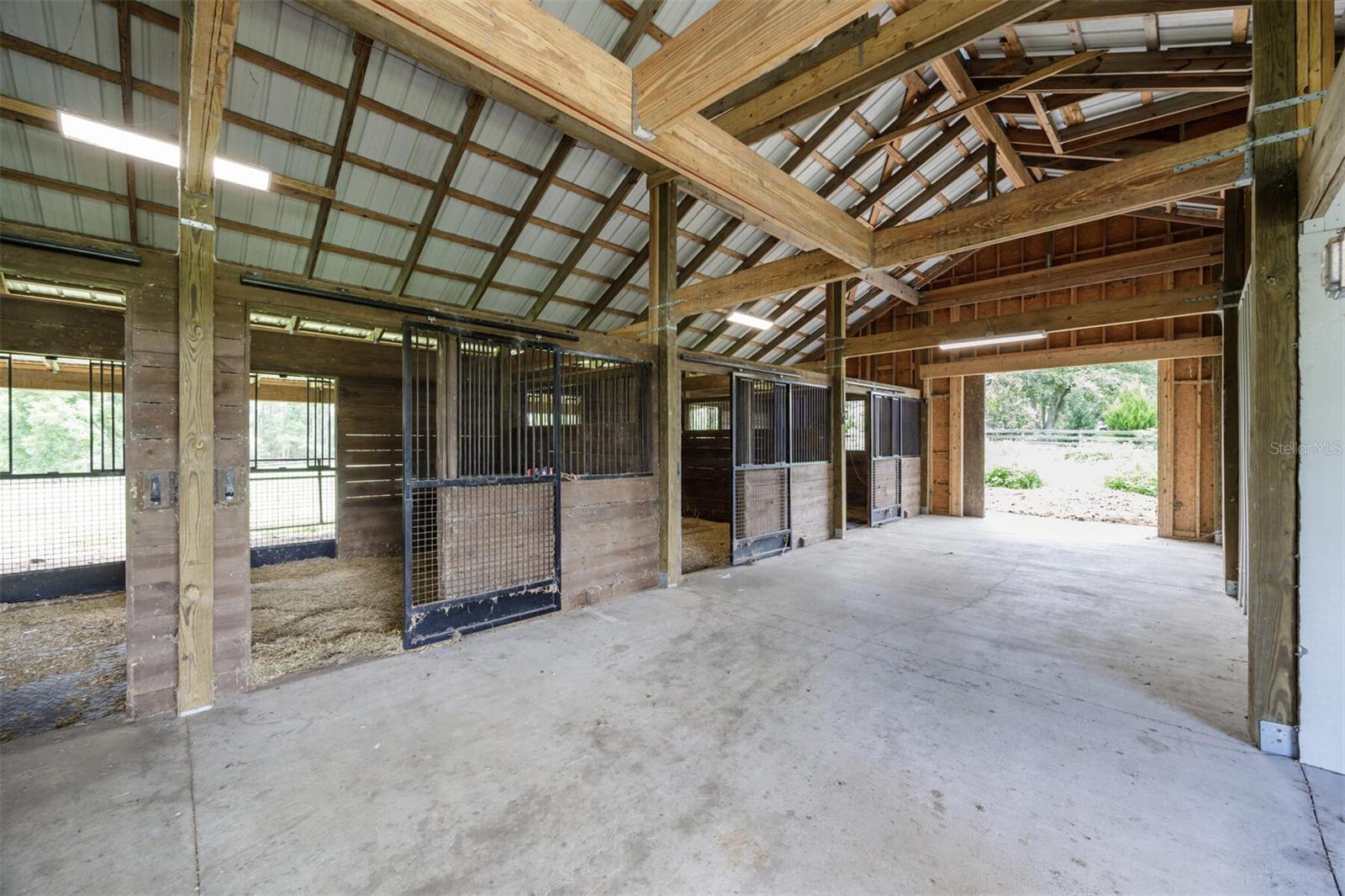 SHAW FARMS OF ALACHUA - Residential