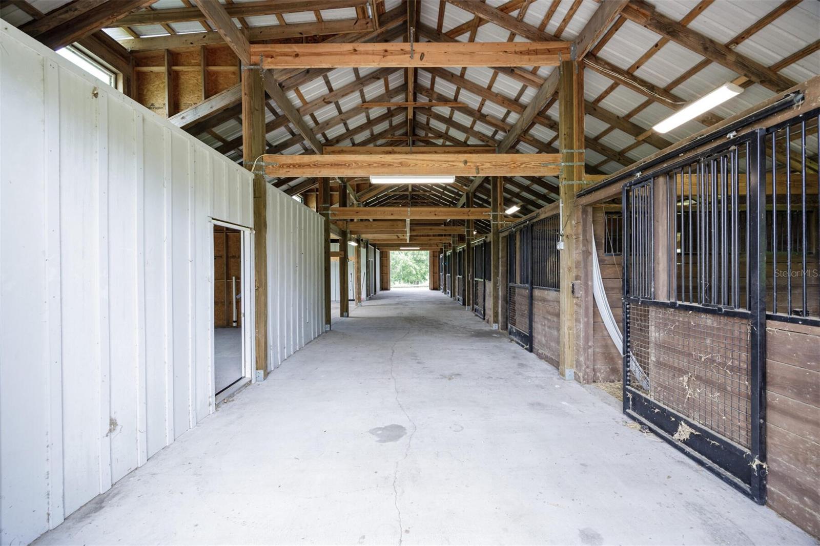 SHAW FARMS OF ALACHUA - Residential