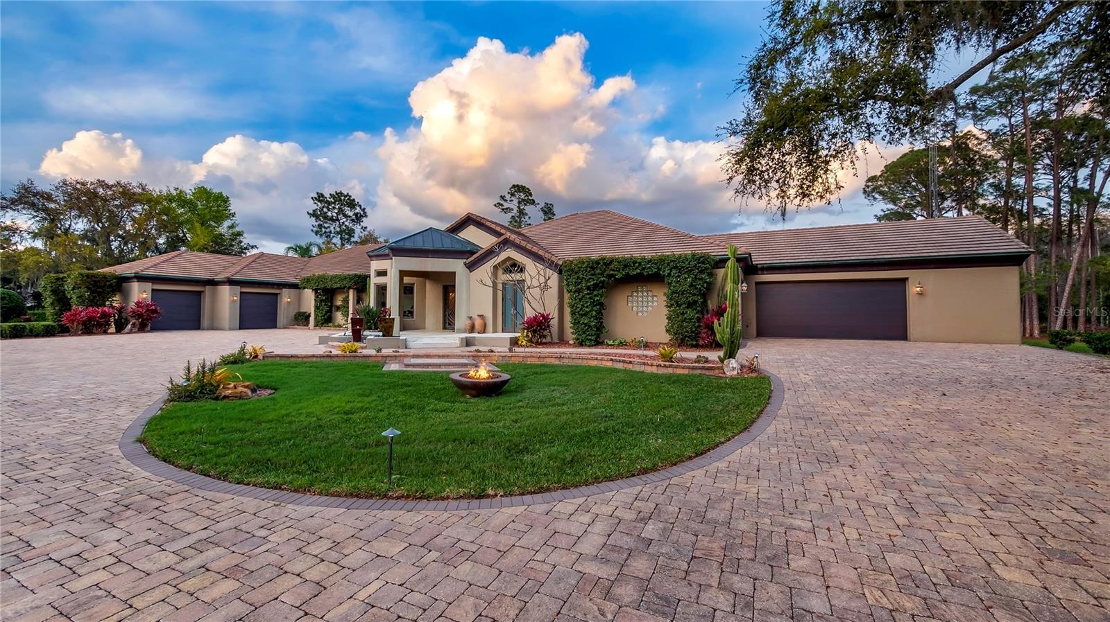 GROVELAND FARMS 13-23-25 - Residential