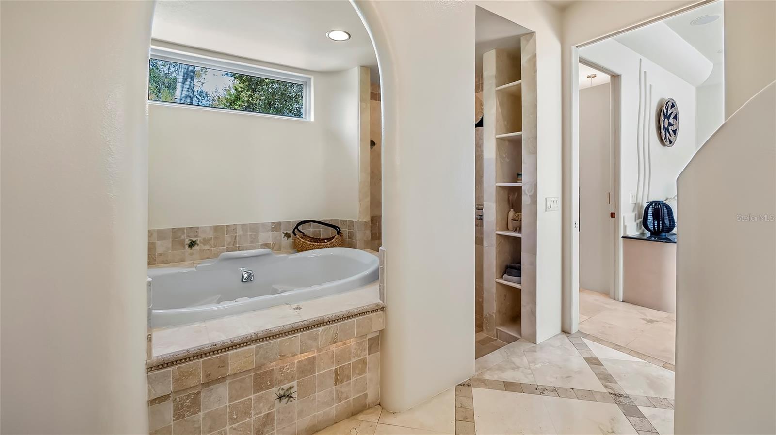 GROVELAND FARMS 13-23-25 - Residential