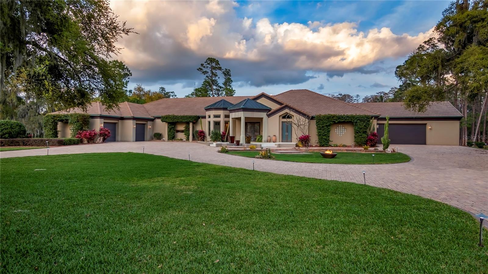 GROVELAND FARMS 13-23-25 - Residential