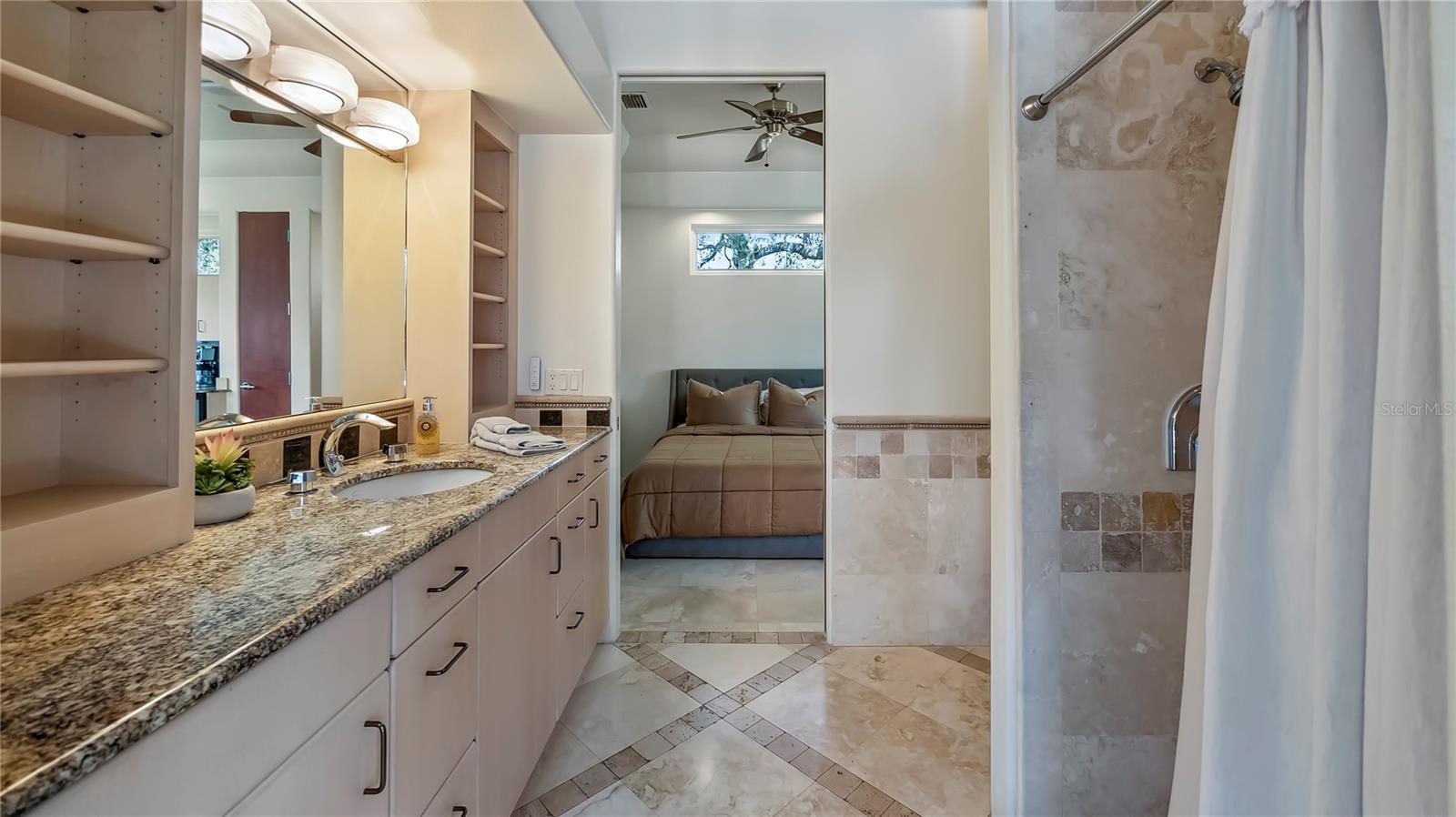 GROVELAND FARMS 13-23-25 - Residential