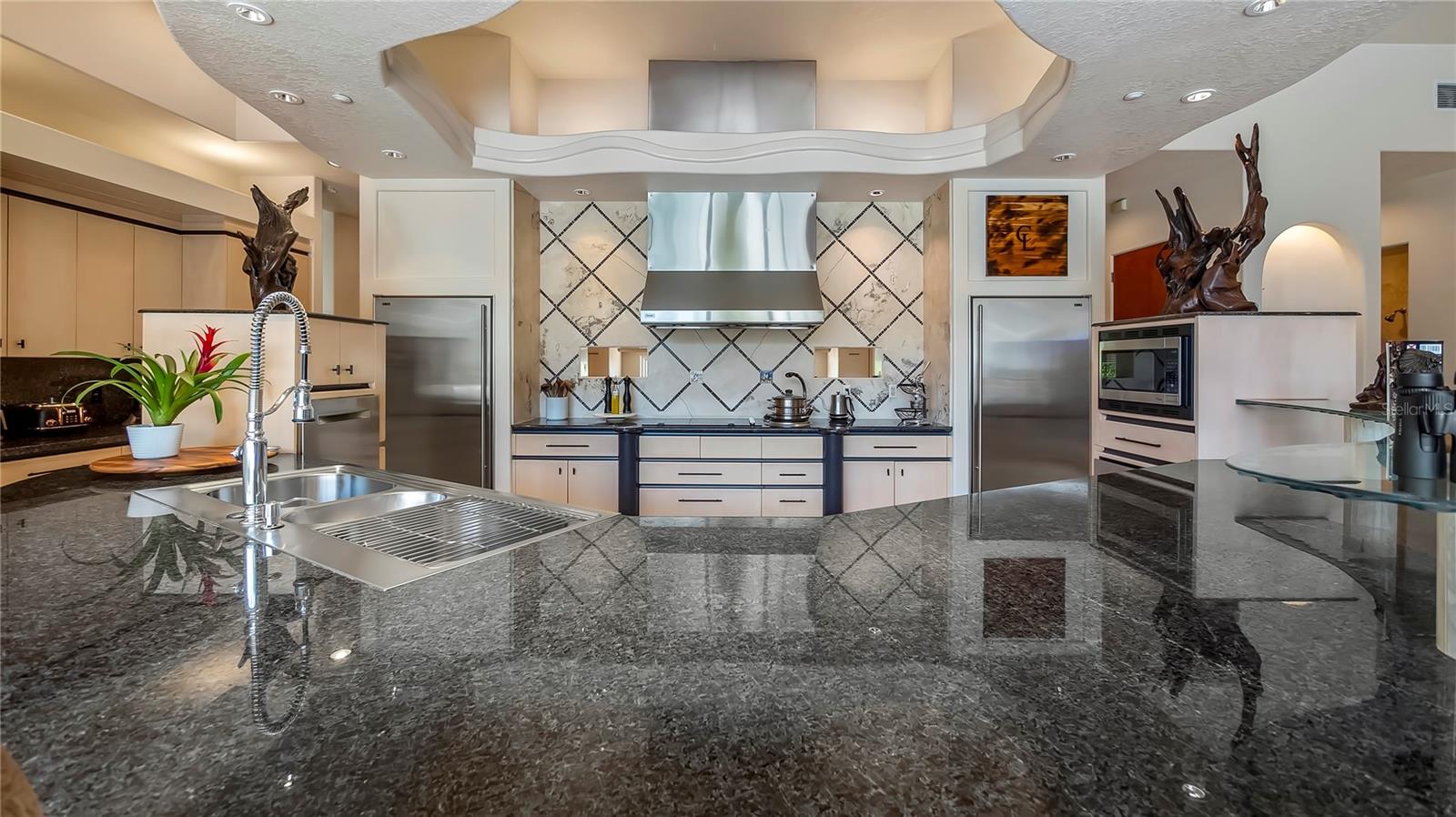 GROVELAND FARMS 13-23-25 - Residential