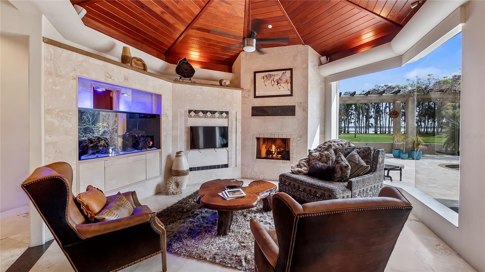 GROVELAND FARMS 13-23-25 - Residential