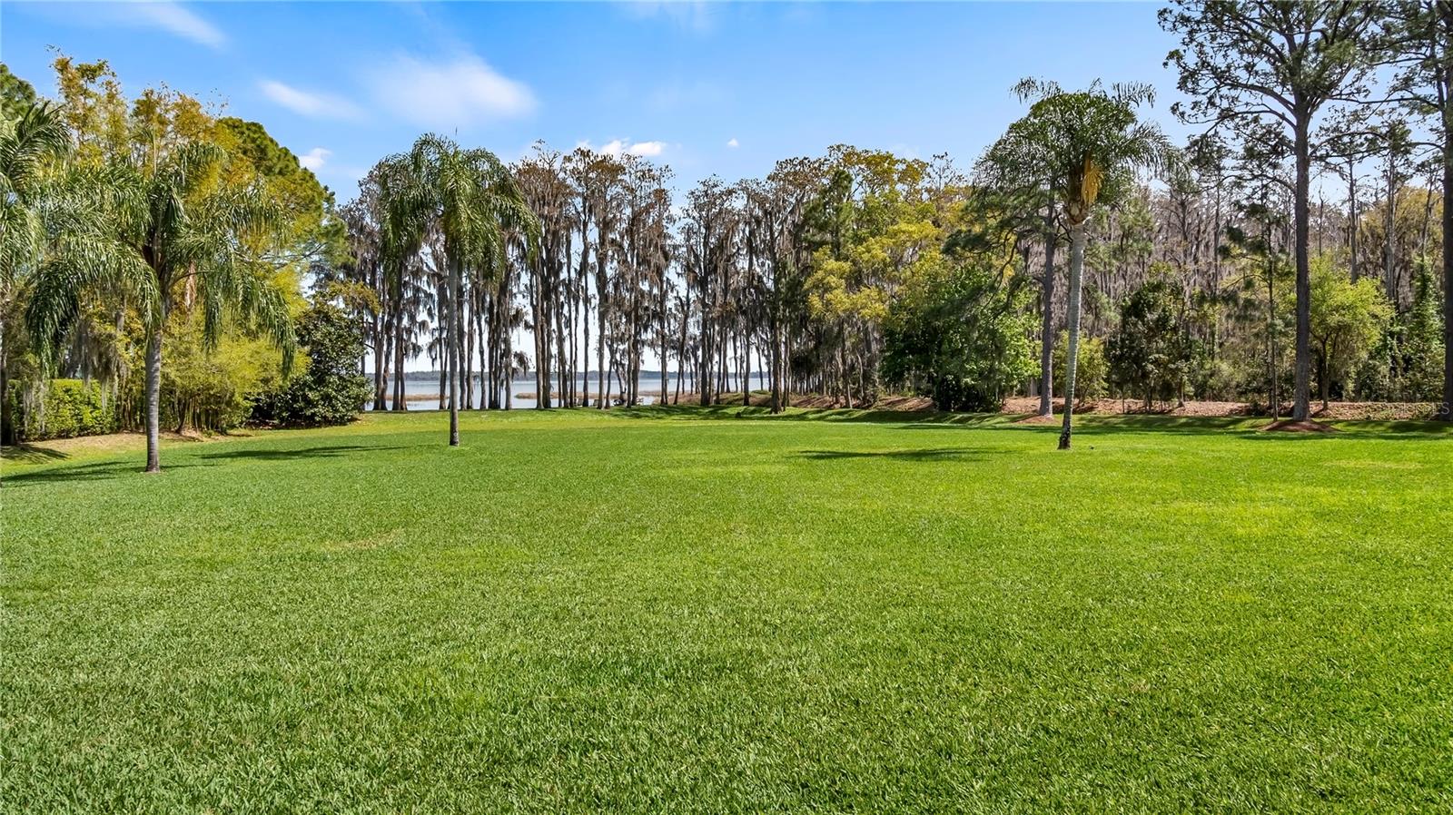 GROVELAND FARMS 13-23-25 - Residential