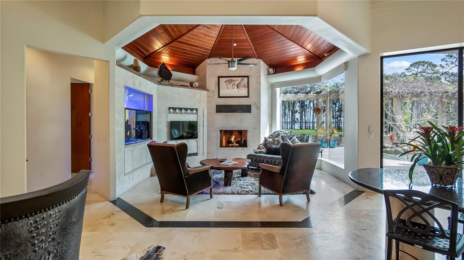 GROVELAND FARMS 13-23-25 - Residential