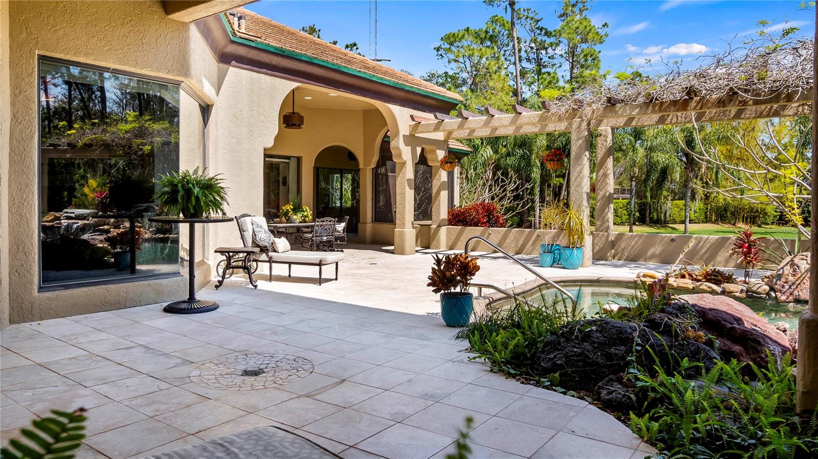 GROVELAND FARMS 13-23-25 - Residential