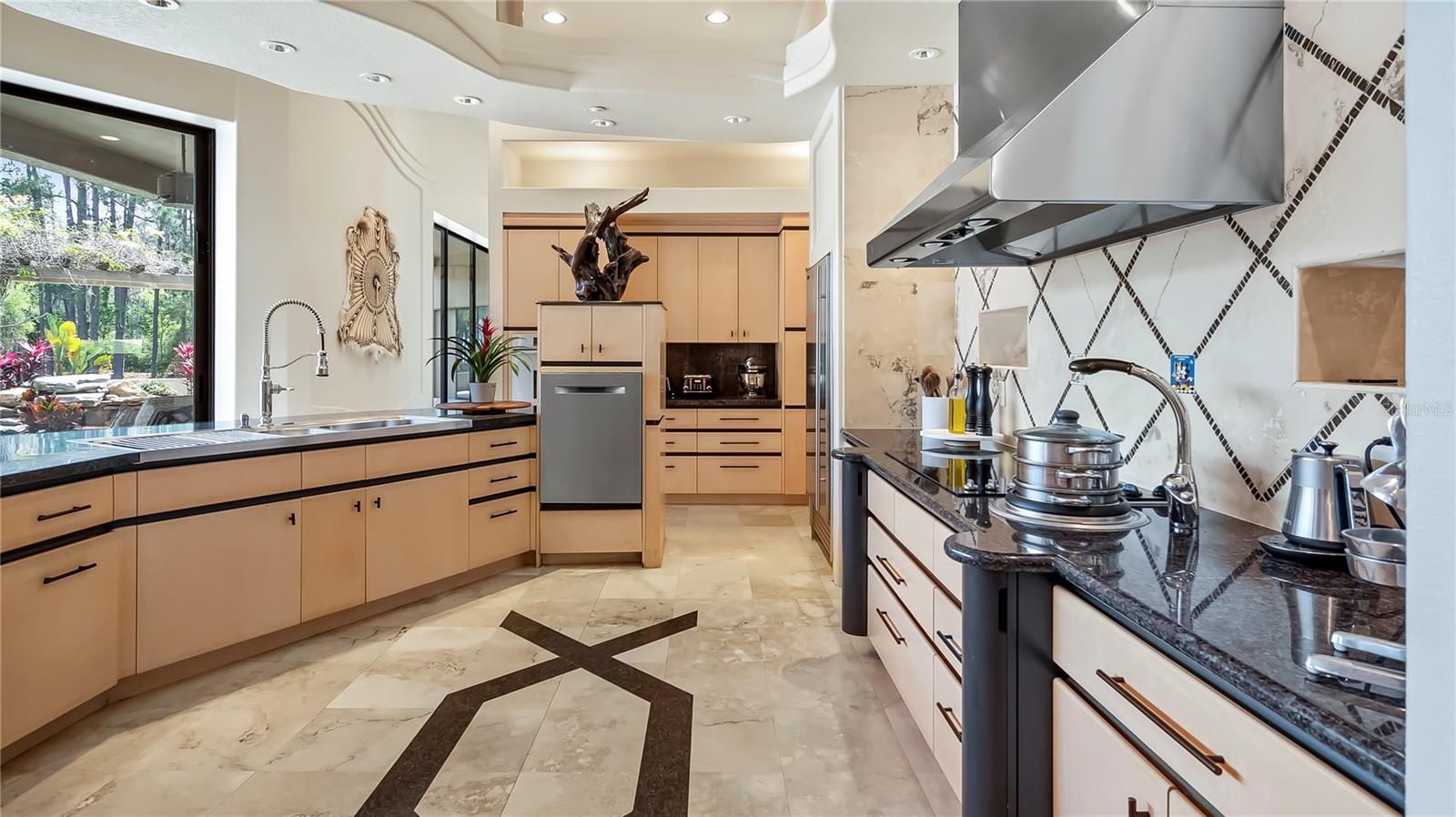 GROVELAND FARMS 13-23-25 - Residential