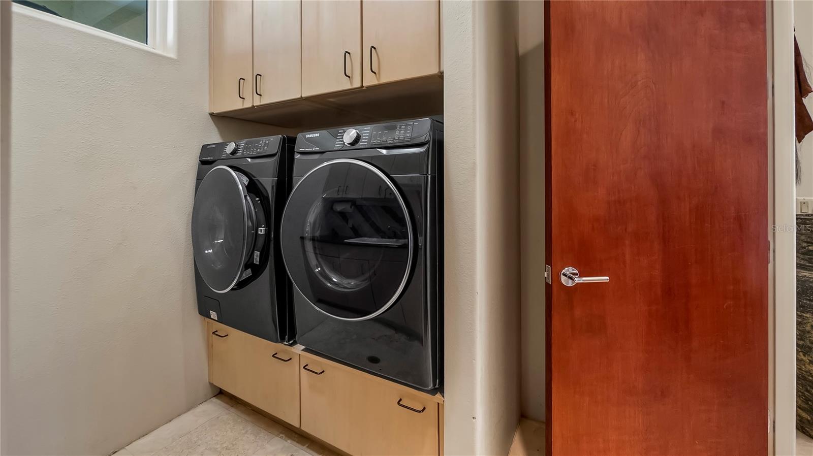 GROVELAND FARMS 13-23-25 - Residential