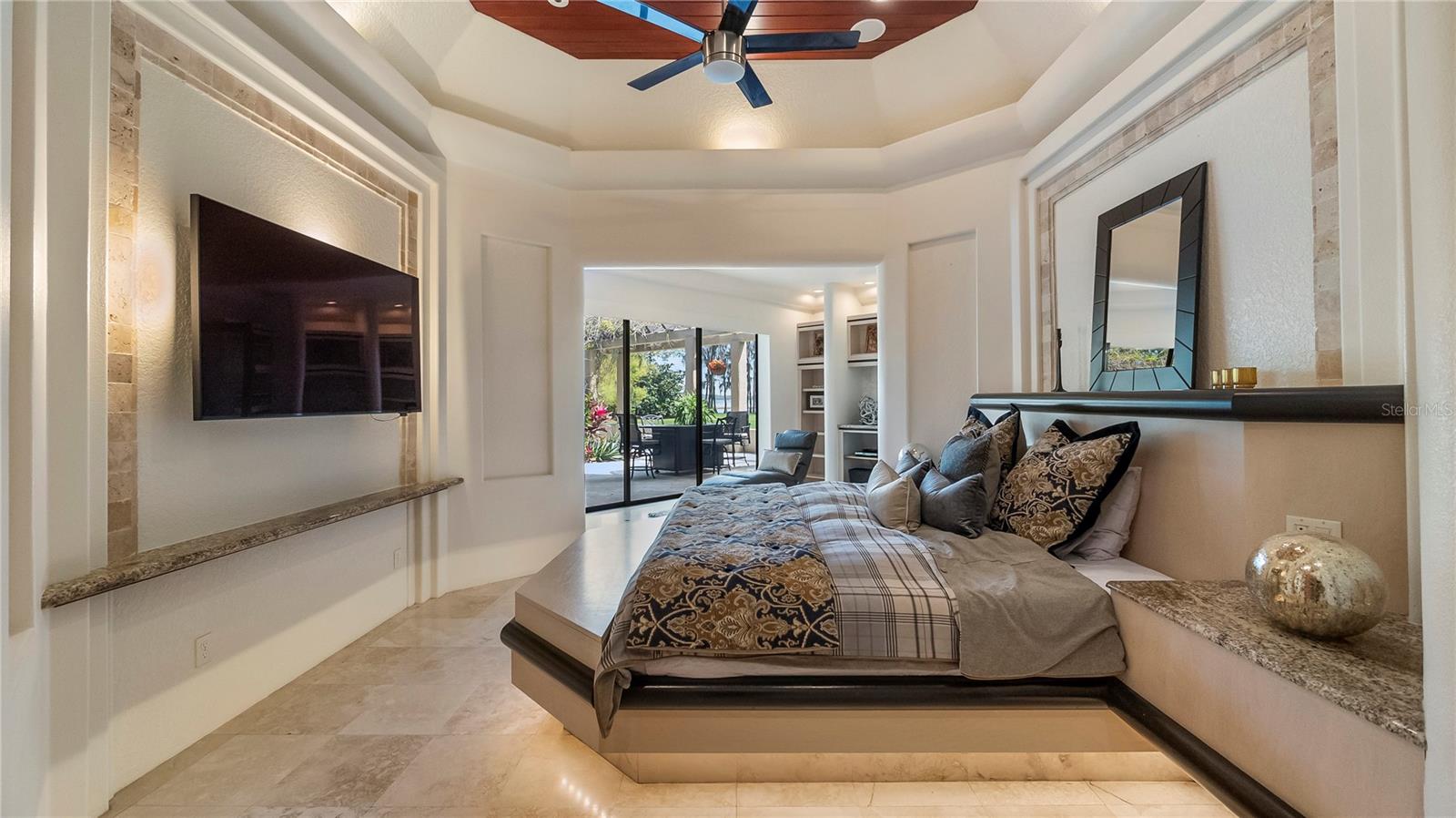 GROVELAND FARMS 13-23-25 - Residential