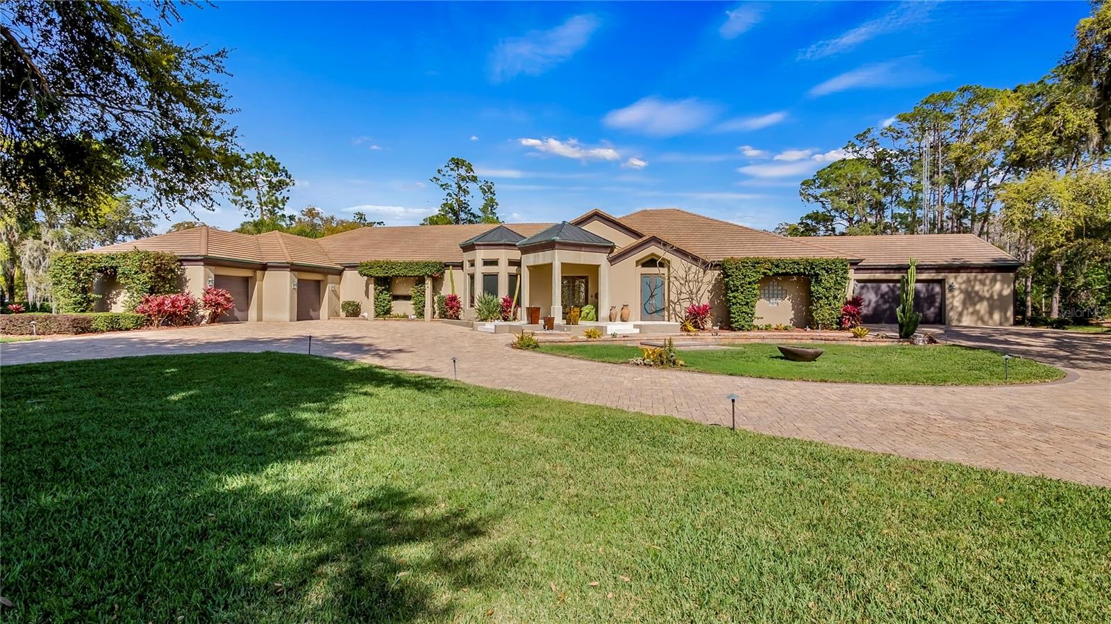 GROVELAND FARMS 13-23-25 - Residential