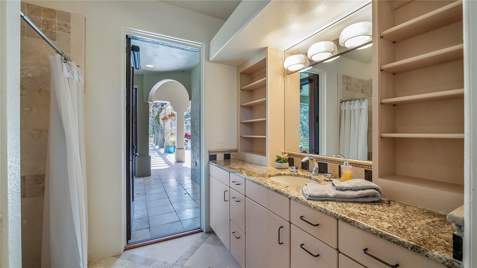 GROVELAND FARMS 13-23-25 - Residential