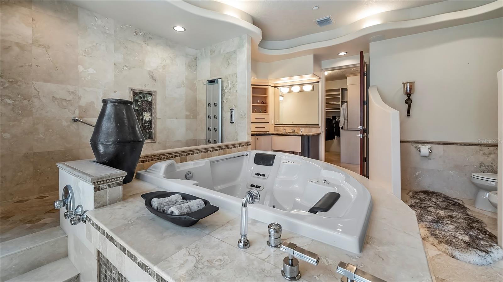 GROVELAND FARMS 13-23-25 - Residential