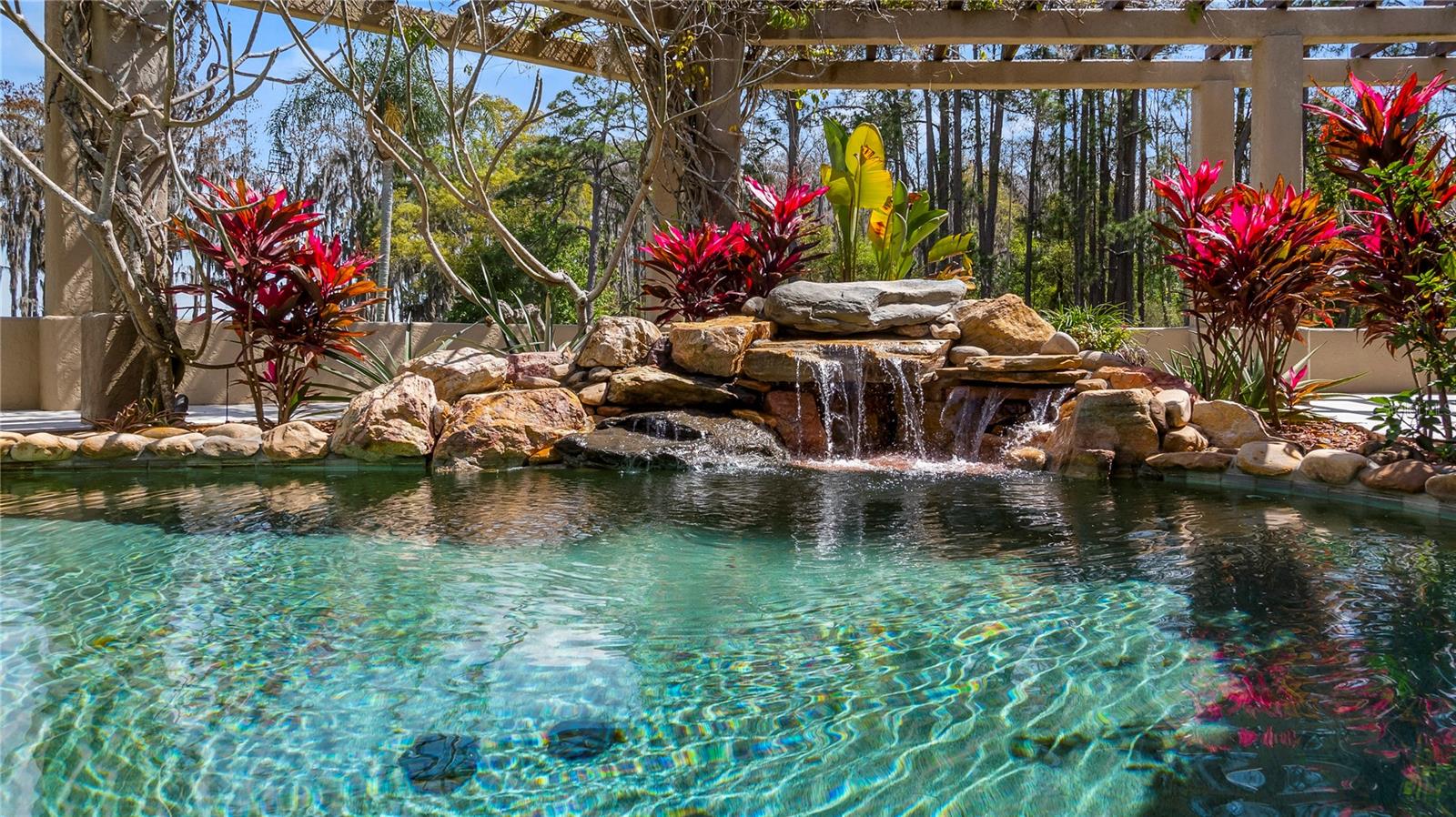 GROVELAND FARMS 13-23-25 - Residential