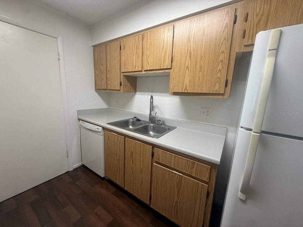 Photo of 13367 Arbor Pointe Circle #201, Tampa, FL 33617 (MLS # TB8549089)