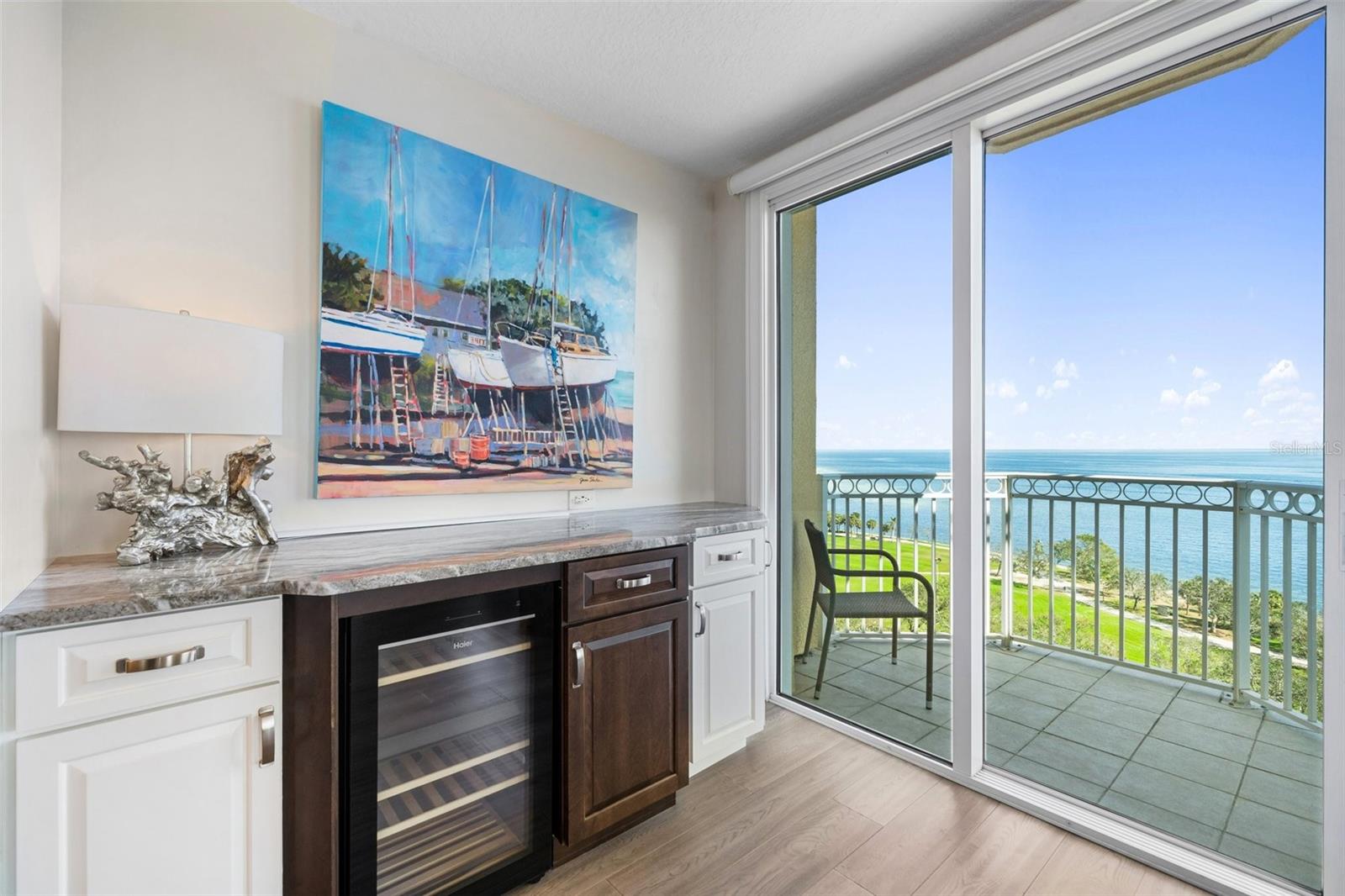 VINOY PLACE CONDO - Residential